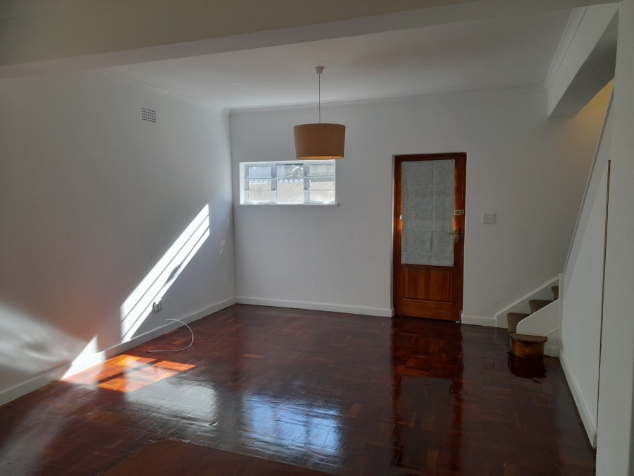 2 Bedroom Property for Sale in Kenilworth Western Cape